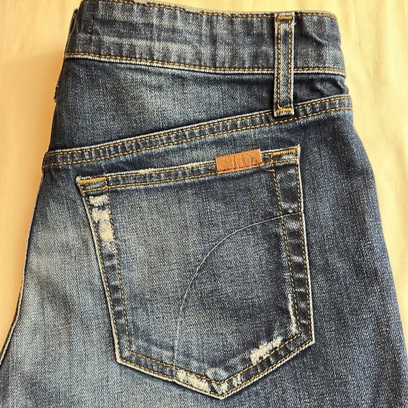 Joe jeans, denim distress 4” shorts SZ 27 - Picture 9 of 9